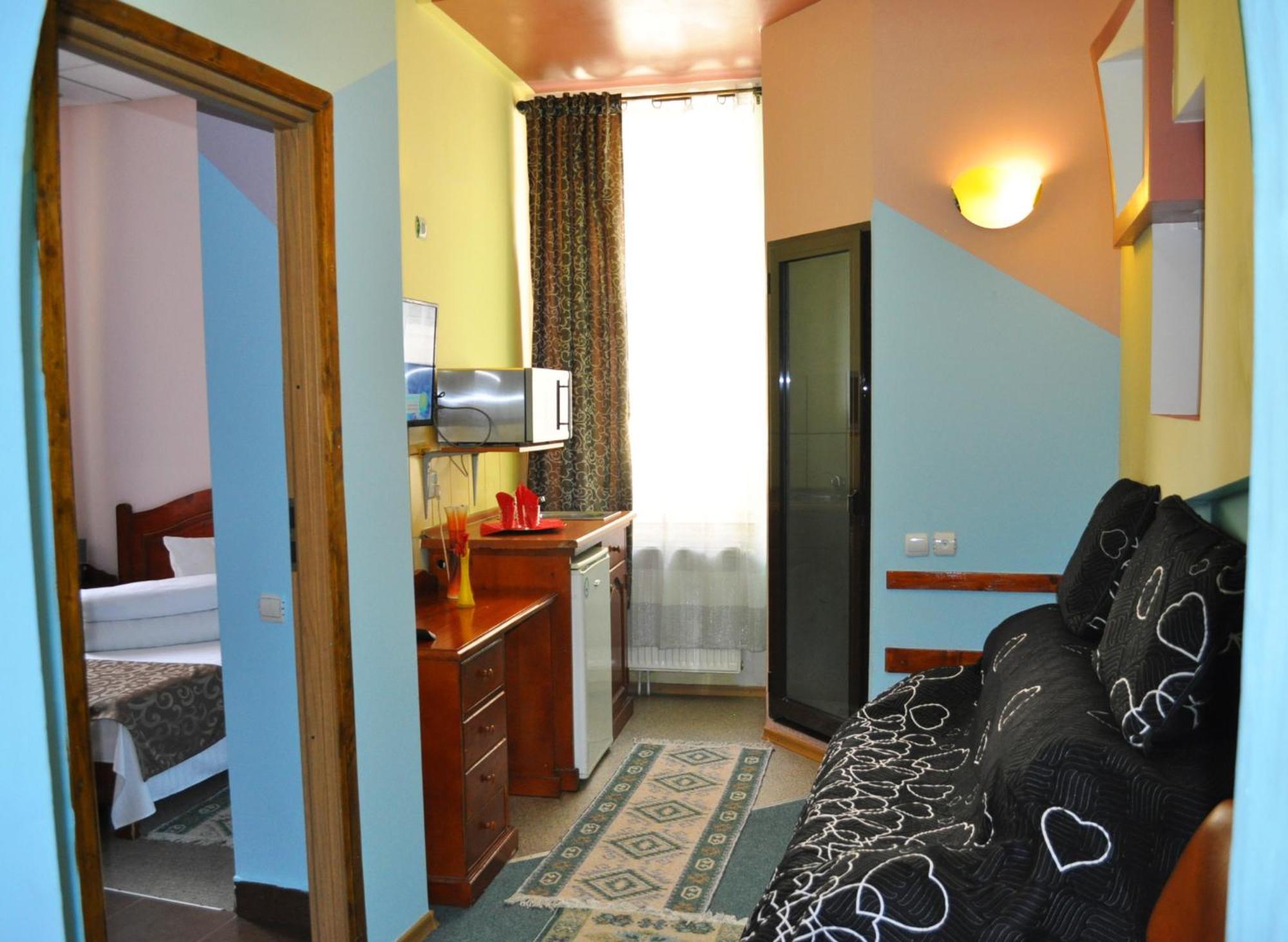 Pension Flamingo Braşov Extérieur photo
