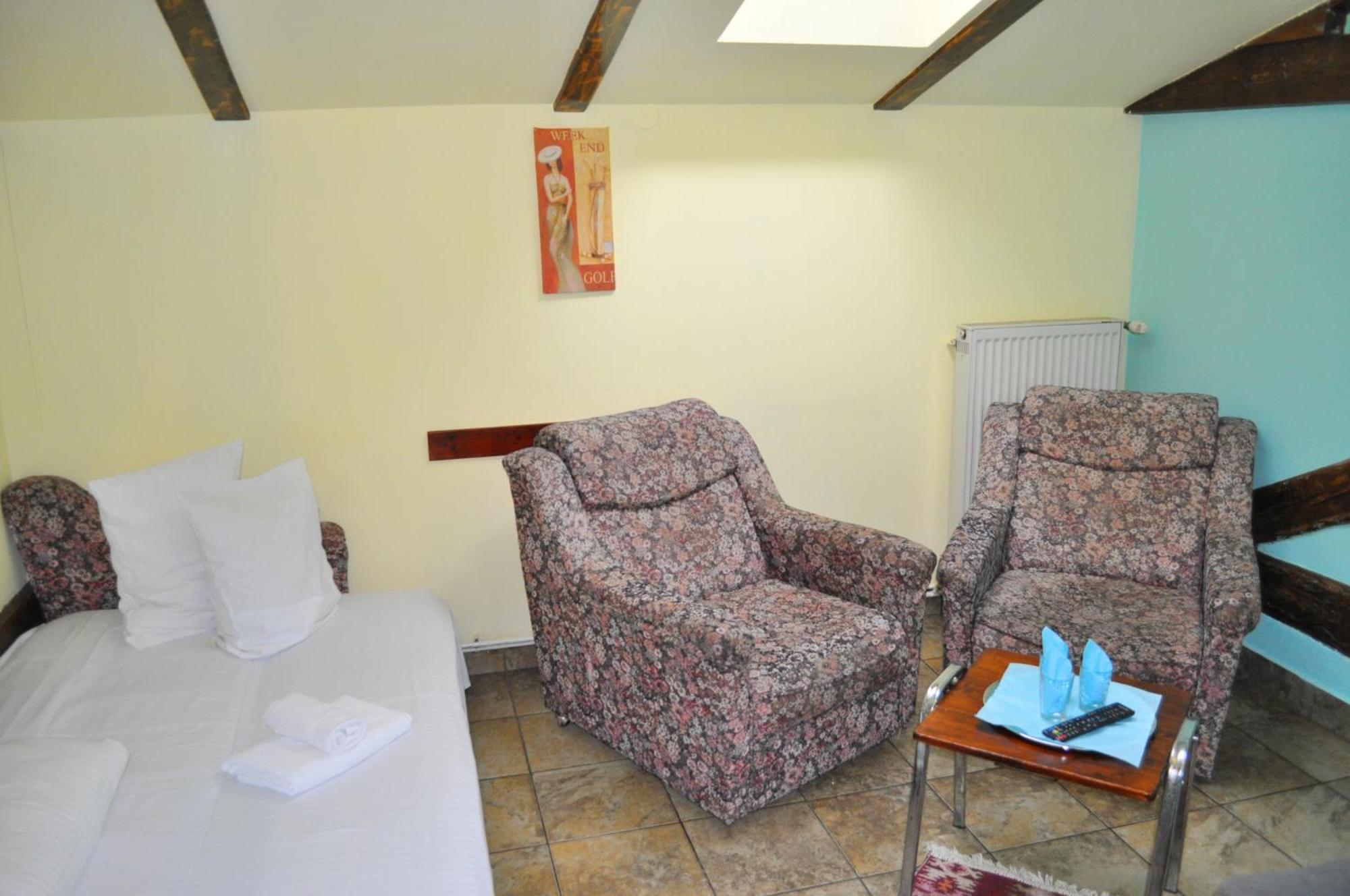 Pension Flamingo Braşov Extérieur photo