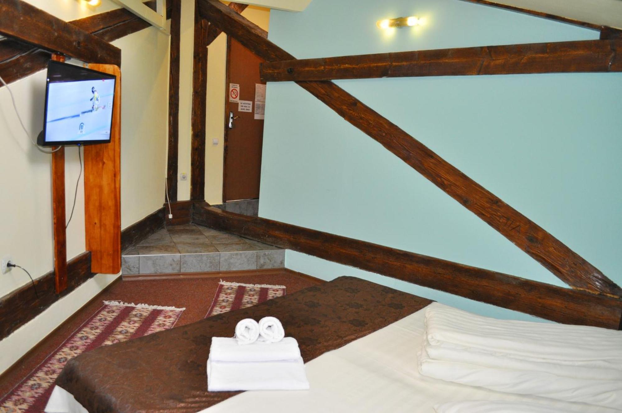 Pension Flamingo Braşov Extérieur photo